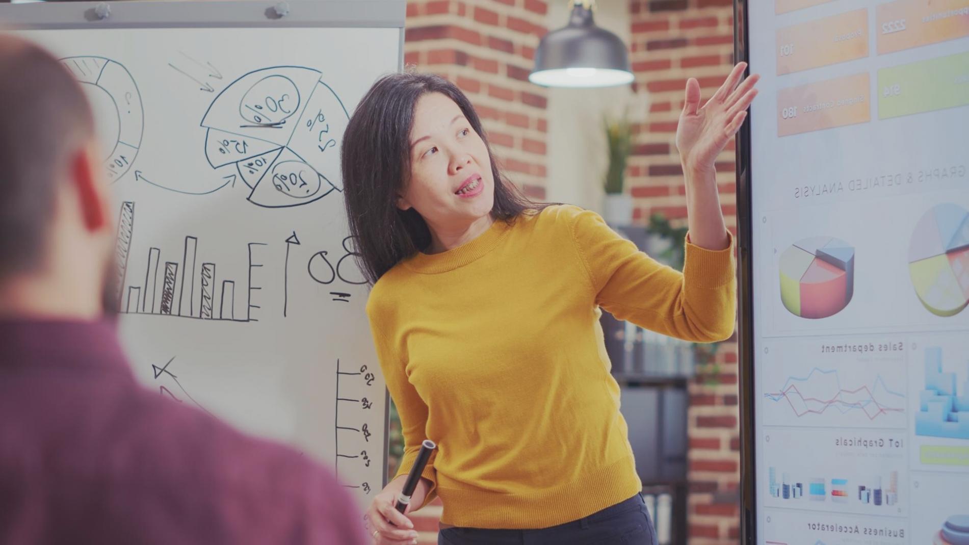 Sesión de consultoría financiera personalizada para empresarios